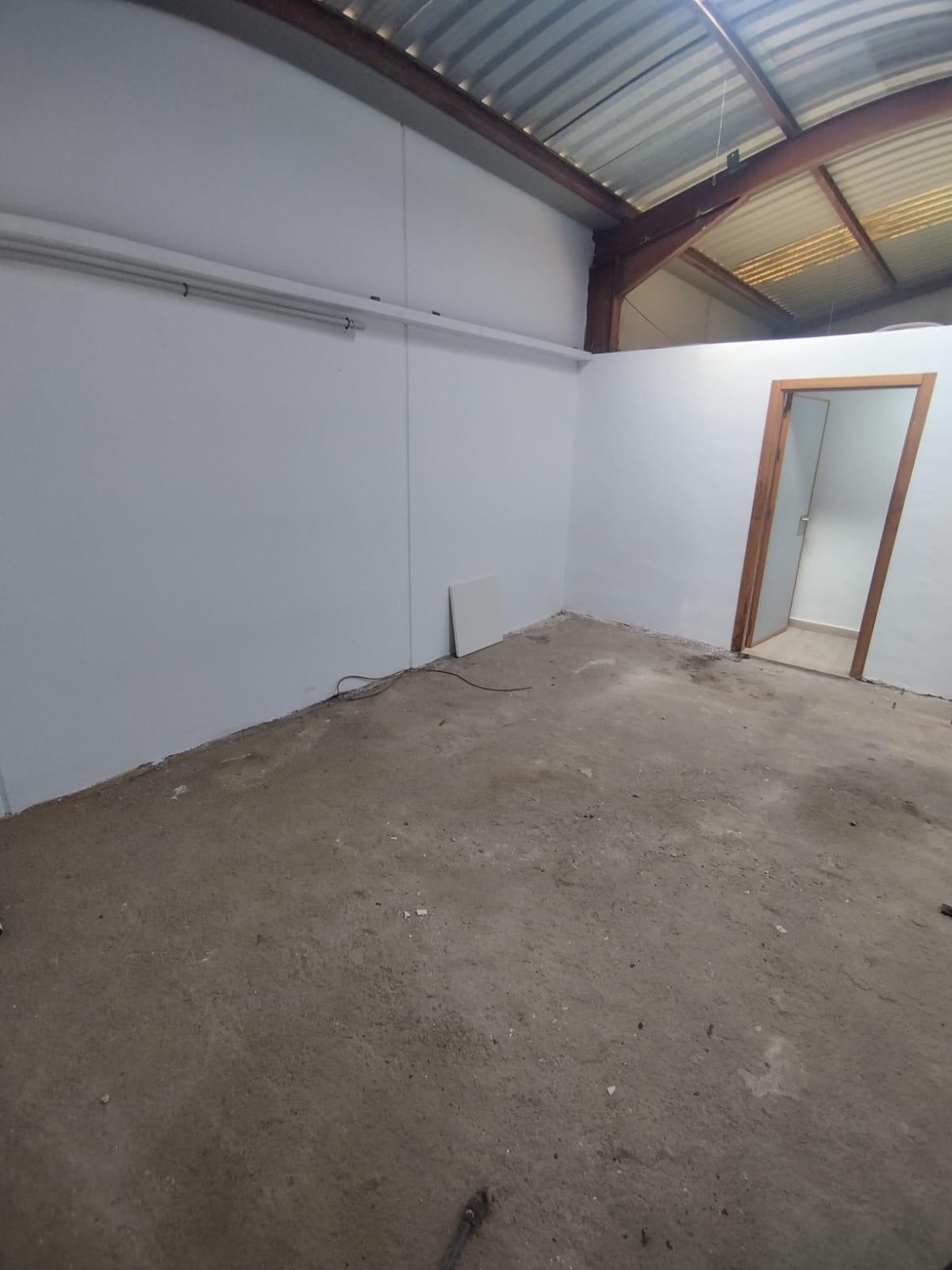 49789_WhatsApp Image 2025-10-08 at 10.47.14 (2).jpeg